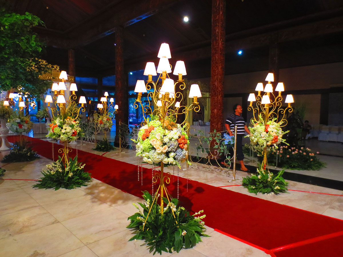 Standing Flower